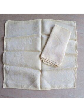 Set of 2 Vintage Yellow Linen Napkins Subtle Floral Jacquard Design 14"x14"